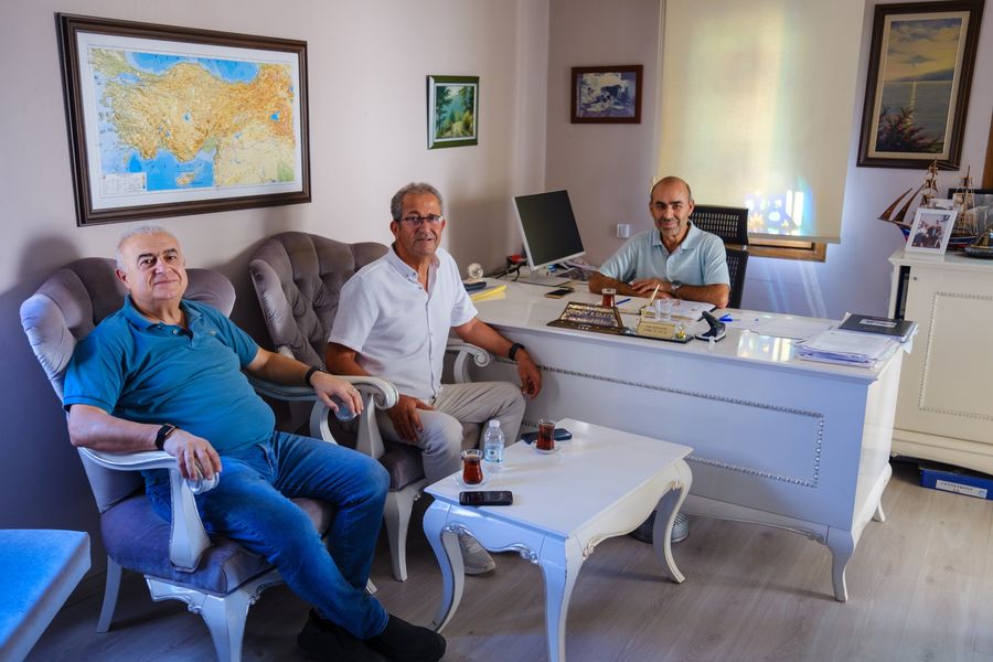 Hakan Karataş ziyaretinde sohbet